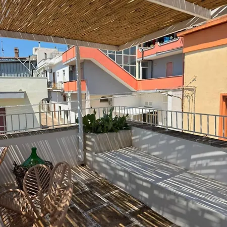 Lumea Apartment