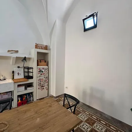 Lumea Apartment