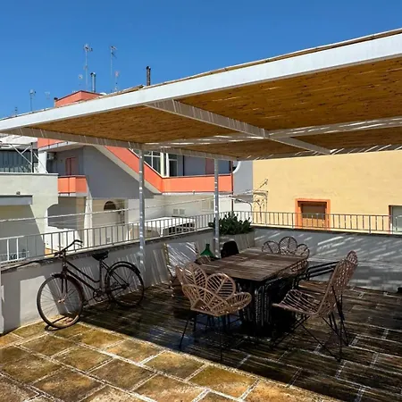 Apartment Lumea *